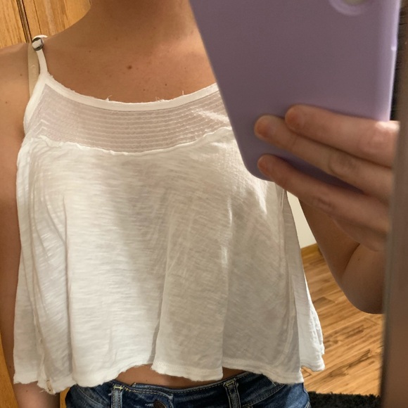 Hollister Tops - White flowy crop tank
